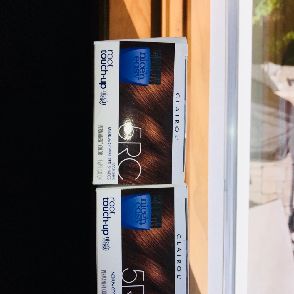 2 Clairol Nice N' Easy Root Touch-Up 5rc - Picture 2 of 7